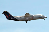OO-DWB @ EGLL - BAe 146-RJ100 [E3315] (Brussels Airlines) Home~G 14/08/2012. On approach 27L.