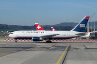 N255AY @ LSZH - US Airways B767-200ER preparing for departure to Philadelphia @ZRH