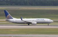 N73251 @ KIAH - Boeing 737-800