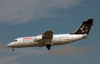 HB-IYV @ EGLC - About to land at London City. - by Jonathan Allen