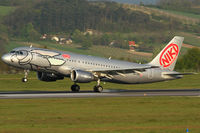 OE-LEC @ VIE - NIKI