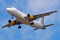 EC-JZI @ EGLL - Airbus A320-214 [2988] (Vueling Airlines) Home~G 09/08/2011. On approach 27R. - by Ray Barber