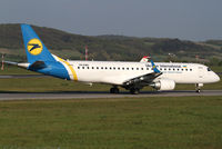 UR-EMD @ LOWW - Ukraine Emb190 - by Thomas Ranner
