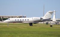 N710LX @ PBI - Gulfstream IV