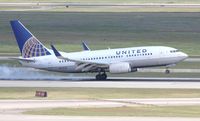 N21723 @ KIAH - Boeing 737-700 - by Mark Pasqualino