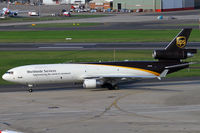 N293UP @ YSSY - taxiing to cargo area - by Bill Mallinson