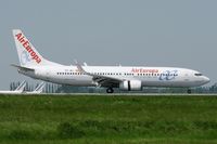 EC-JBJ @ LFPG - Boeing 737-8BK, Landing Rwy 08R, Roissy Charles De Gaulle Airport (LFPG-CDG) - by Yves-Q