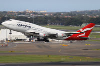 VH-OEI @ YSSY - away from 34L - by Bill Mallinson