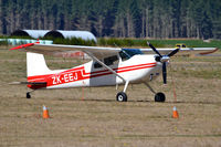 ZK-EEJ @ NZAP - At Taupo - by Micha Lueck