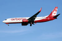 D-ABMQ @ ARN - On final for 01L.
