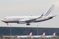 OE-IRF @ LOWW - 737-700