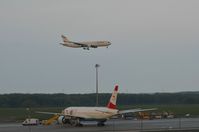 4X-EAK @ LOWW - A very special visitor: - by David Pauritsch