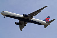 N827MH @ EGLL - Boeing 767-432ER [29705] (Delta Air Lines) Home~G 26/05/2013. On approach 27R.