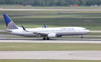 N37413 @ KIAH - Boeing 737-900ER - by Mark Pasqualino