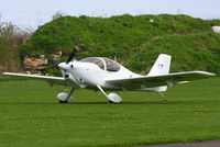 G-MLXP photo, click to enlarge G-MLXP photo, click to enlarge