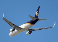 N316UP @ DFW - Beautiful 767 departing  DFW.