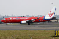 VH-VUA @ YSSY - taxiing to 34R - by Bill Mallinson