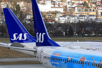 LN-RCY @ LOWI - Taken at INN. - by Phil Greiml