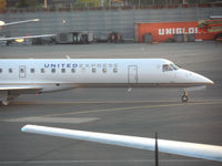 N17159 @ EWR - Taxiing to gate @ EWR