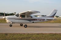 N732VN @ LAL - Cessna T210M
