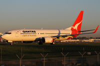 VH-VXL @ YSSY - taxiing to 34R - by Bill Mallinson