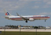 N809NN @ MIA - American 737-800 - by Florida Metal
