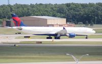 N818NW @ DTW - Delta A330-300