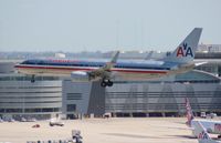 N833NN @ MIA - American 737-800 - by Florida Metal