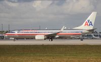 N843NN @ MIA - American 737-800 - by Florida Metal