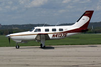 N4137E @ KLUK - Taxiing off 21L at KLUK. The year information on this one is incorrect on more than one web site. It was mfg. in 1999 per the serial number of sister ship N463JP - by Charlie Pyles