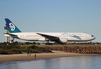 ZK-OKG @ YSSY - Air New Zealand. 777-219ER. ZK-OKG cn 29403 591. Sydney - Kingsford Smith International (Mascot) (SYD YSSY). Image © Brian McBride. 11 August 2013 - by Brian McBride