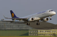 D-AECH @ LOWL - d-aech - by Jan Ittensammer