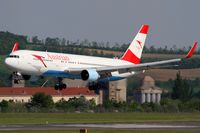 OE-LAW @ LOWW - Austrian B767 - by Thomas Ranner