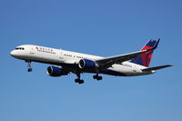 N707TW @ KSEA - Delta Airlines. 757-2Q8. N707TW 6805 cn 27625 744. Seattle Tacoma - International (SEA KSEA). Image © Brian McBride. 15 June 2013 - by Brian McBride