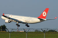 TC-JND @ VIE - Turkish Airlines