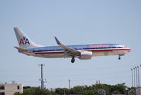 N901NN @ MIA - American 737-800 - by Florida Metal