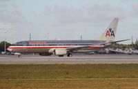 N903AN @ MIA - American 737-800 - by Florida Metal