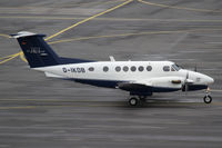 D-IKOB @ LOWW - JEI Beech 200 - by Thomas Ranner