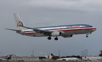 N909AN @ MIA - American 737-800 - by Florida Metal