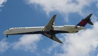 N911DL @ TPA - Delta MD-88