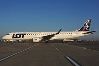 SP-LNF @ LOWW - LOT Embraer 195 - by Dietmar Schreiber - VAP