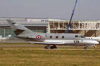 129 @ LOWW - French Marine Falcon 10