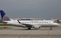 N635RW @ KORD - ERJ-190-100 SE - by Mark Pasqualino