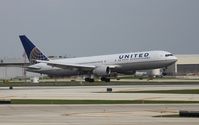 N651UA @ KORD - Boeing 767-300 - by Mark Pasqualino