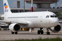 LZ-BHF @ LOWL - LZ-BHF @ Linz Airport