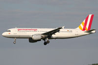 D-AIQB @ LOWW - Germanwings A320 - by Thomas Ranner