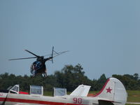 N336HH @ CMD - N336HH carrying jumpers for a ride! - by Clark Word