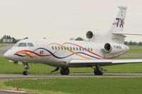 F-WFBW @ LFPB - Dassault Falcon 7X, Taxiing after landing rwy 03, Paris-Le Bourget Air Show 2013 - by Yves-Q