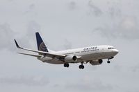 N27205 @ KMIA - Boeing 737-800