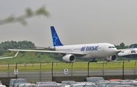 C-GTSR @ EGKK - Waiting to depart - by John Coates